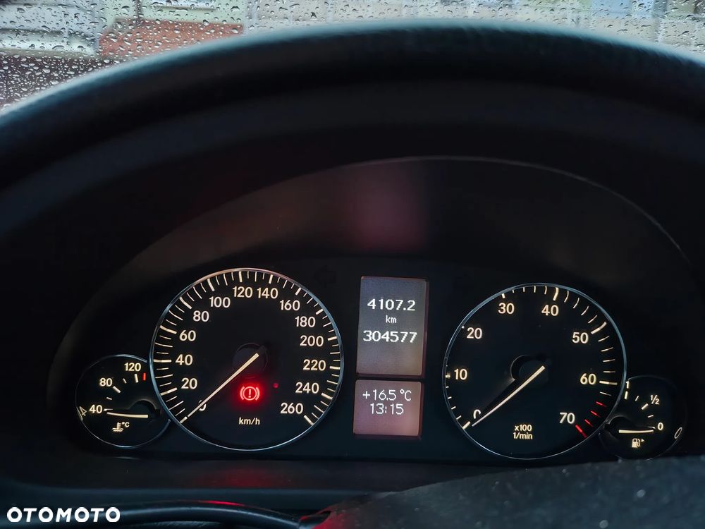 Mercedes-Benz Klasa C 230 Sport Edition - 13