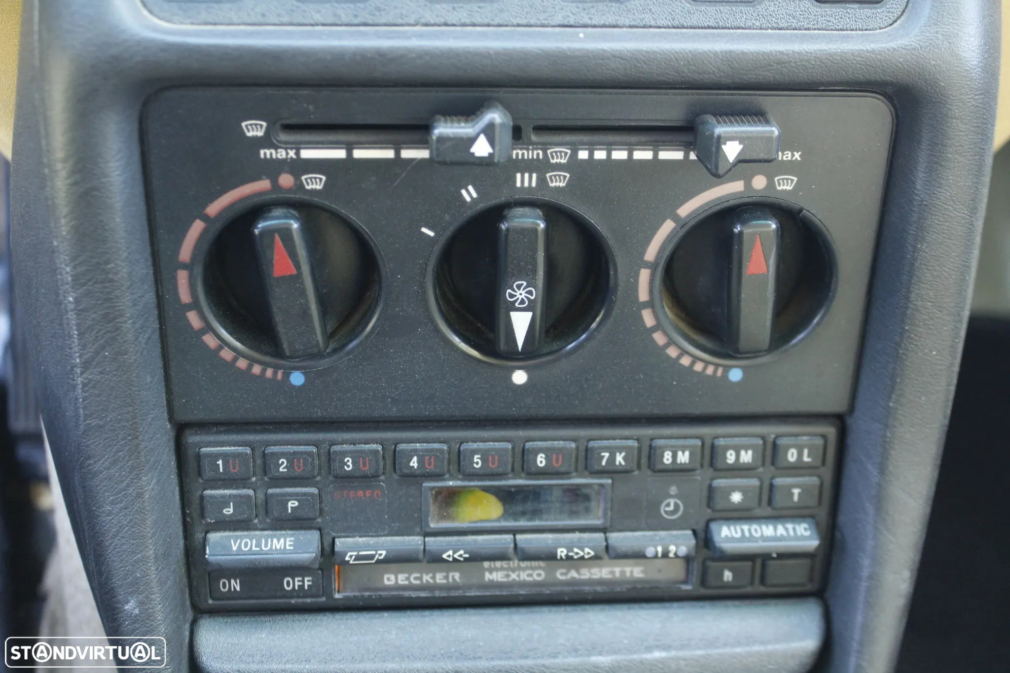 Mercedes-Benz 300 D - 13