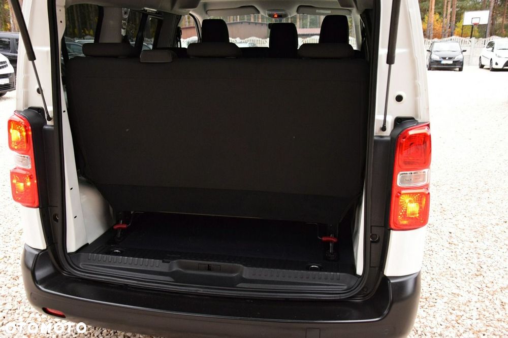 Opel Vivaro - 30