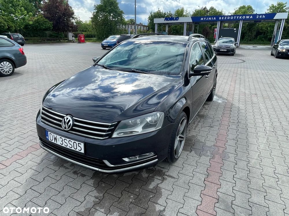Volkswagen Passat 1.6 TDI Comfortline - 1
