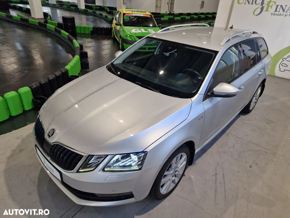 Skoda Octavia 1.6 TDI DSG Style - 11