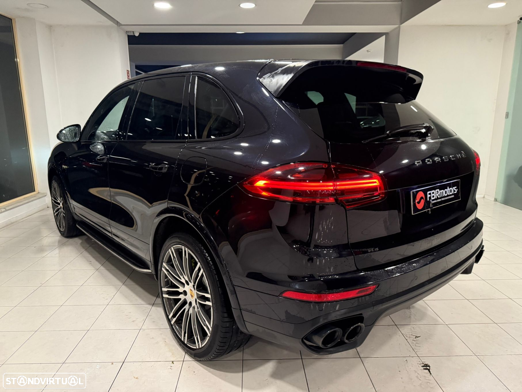 Porsche Cayenne S E-Hybrid Platinum Edition - 17