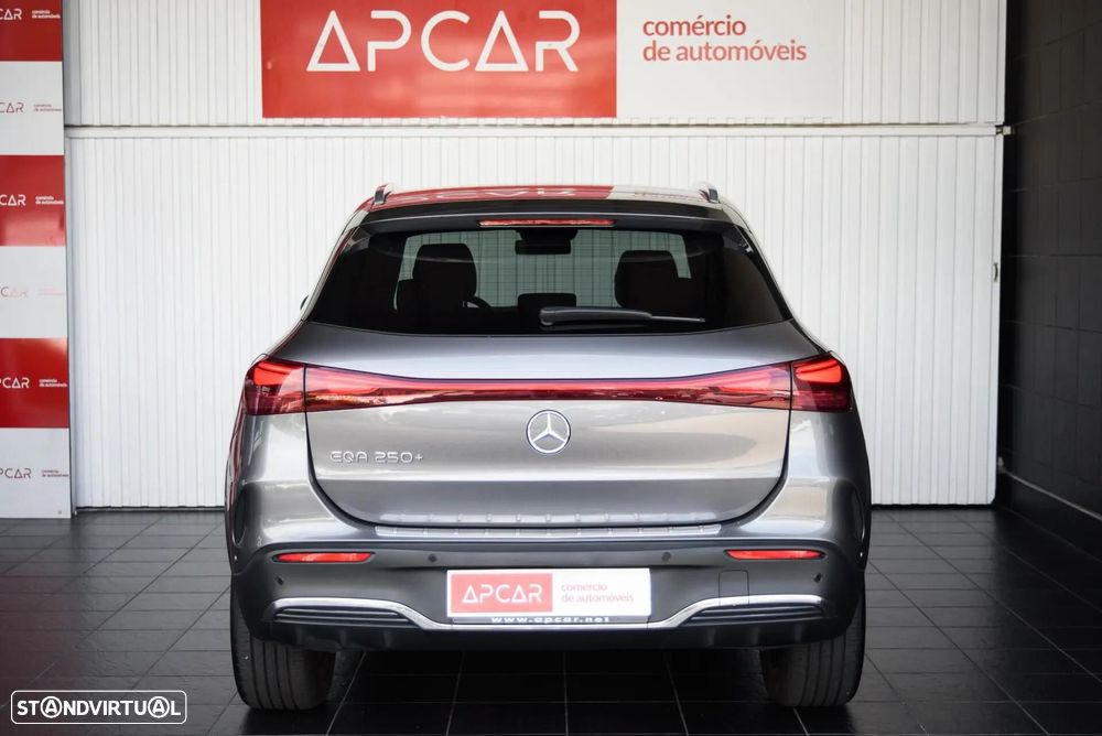 Mercedes-Benz EQA 250+ AMG Line - 15