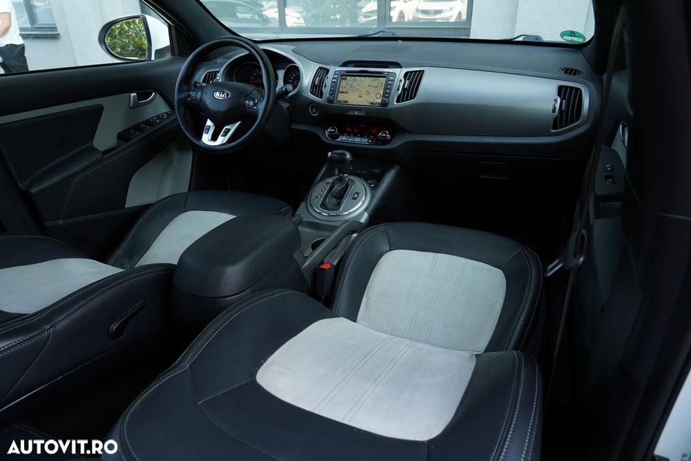 Kia Sportage 2.0 DSL HP 6AT 4x4 Style - 14