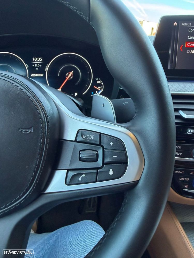BMW 530 e iPerformance Pack M - 32