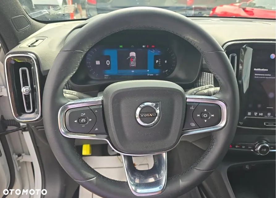 Volvo XC 40 - 8