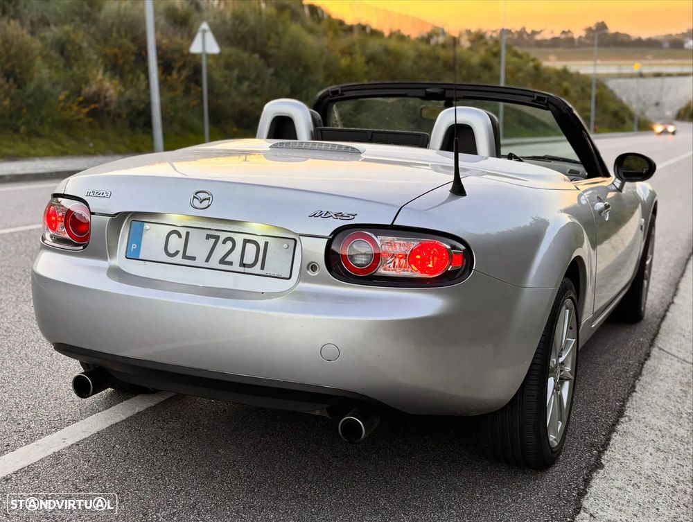 Mazda MX-5 MZR 1.8 20º Aniversário - 3