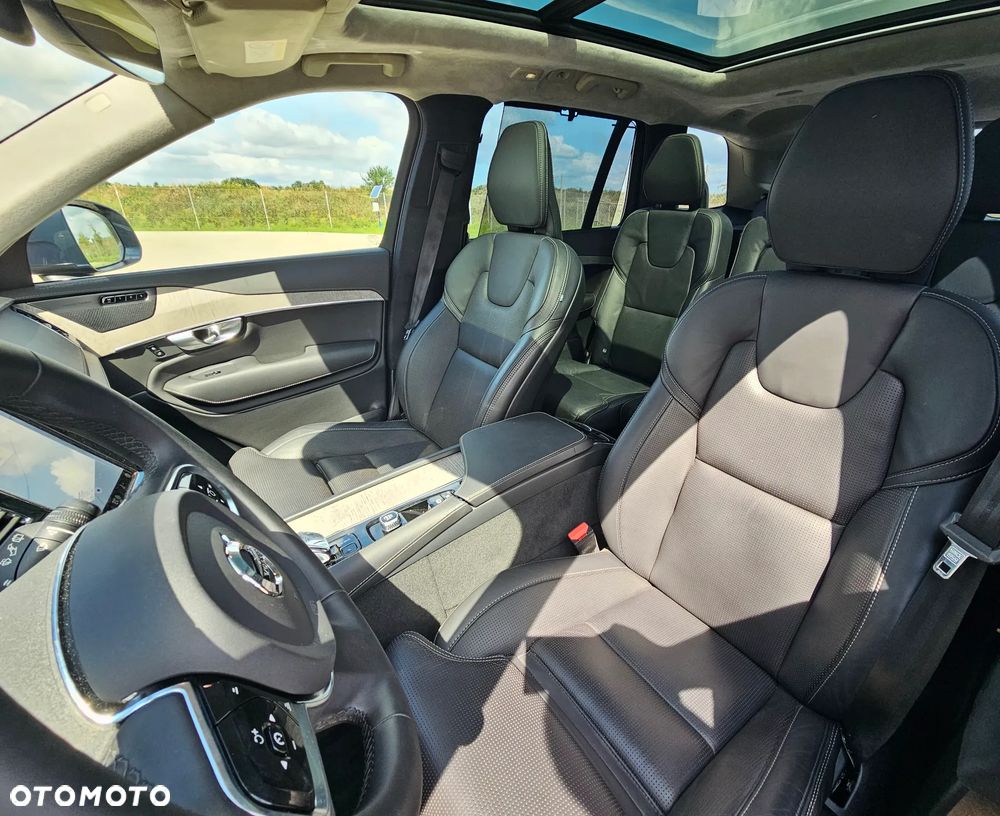 Volvo XC 90 T8 AWD Plug-In Hybrid Ultimate Bright 7os - 17