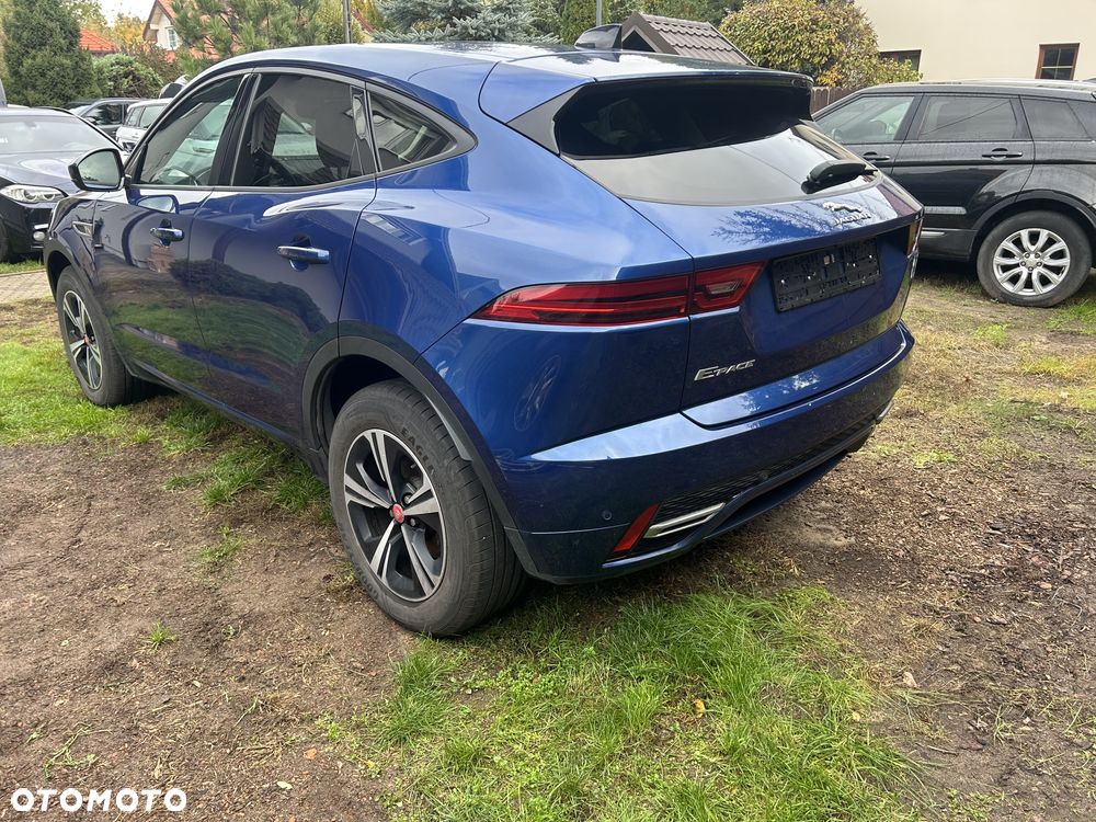 Jaguar E-Pace 2023 photo 5