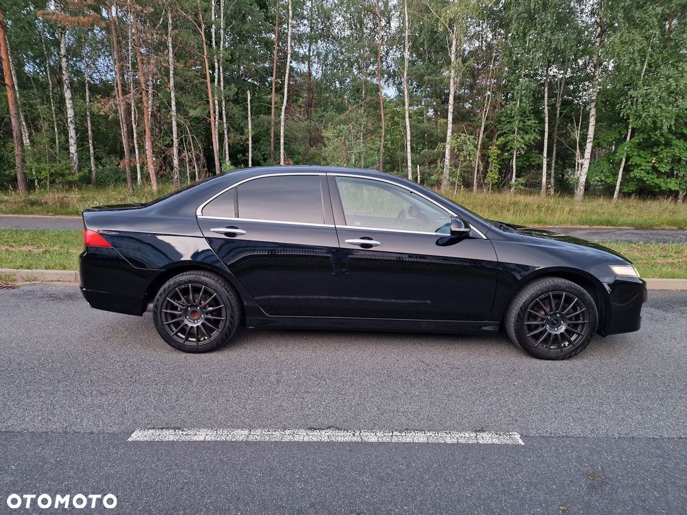 Honda Accord - 2