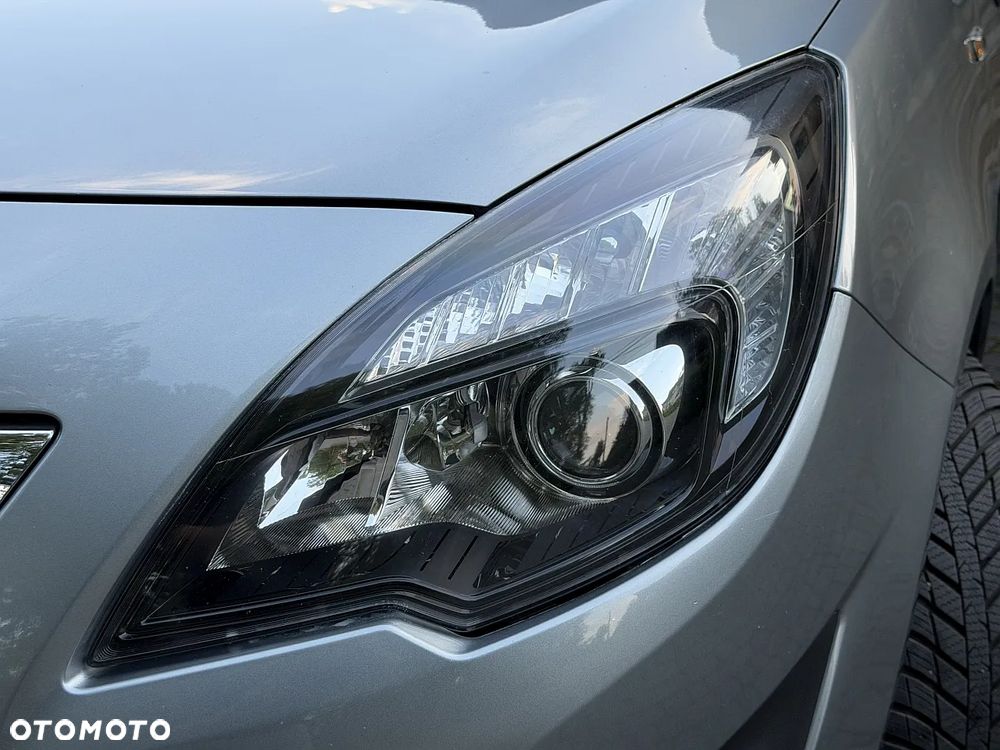 Opel Meriva 1.4 150 Jahre - 9
