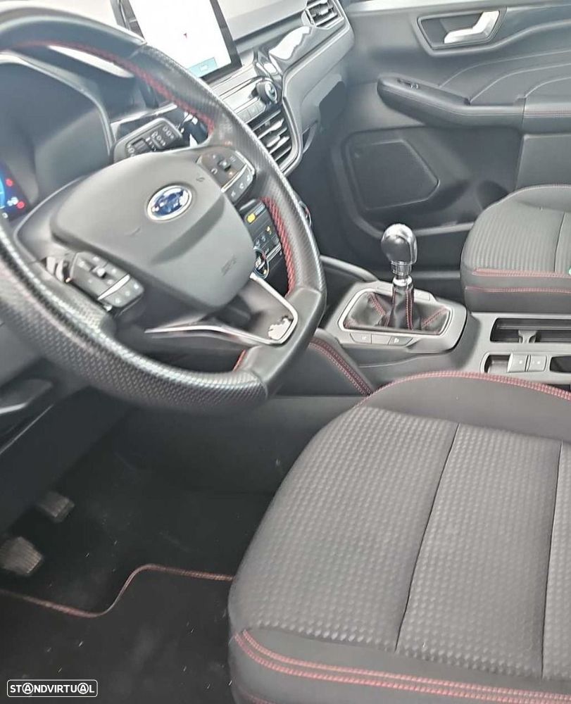 Ford Kuga 1.5 EcoBoost ST-Line - 5