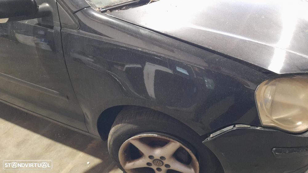 Guarda-lamas direito VOLKSWAGEN Polo (9N) - 1