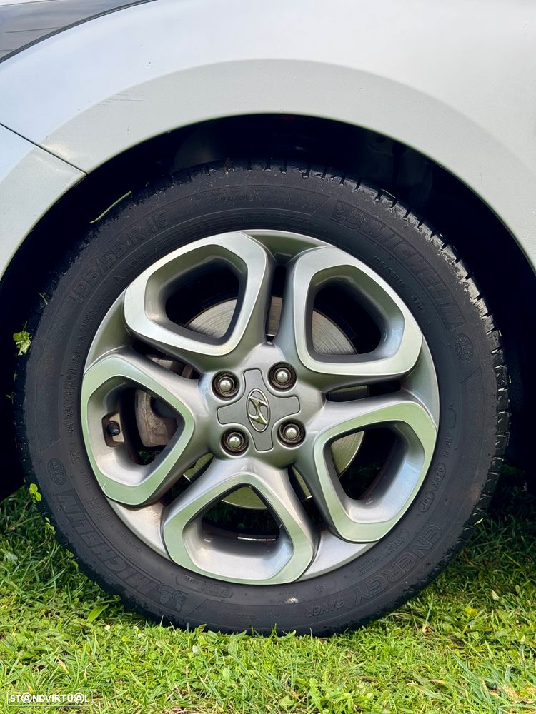 Hyundai i20 1.0 T-GDI Style - 7