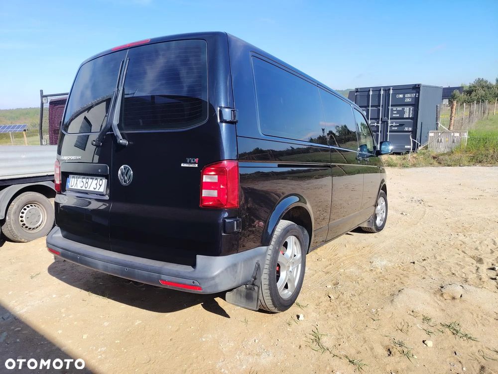 Volkswagen Transporter - 2