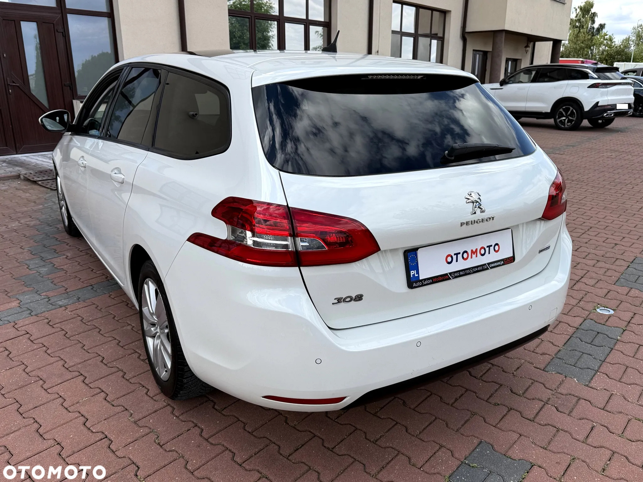 Peugeot 308 SW 1.6 BlueHDi Business Line S&S - 4