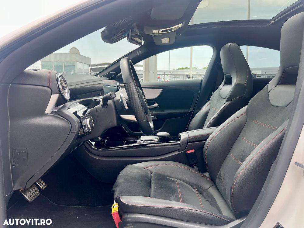 Mercedes-Benz CLA 250 - 12