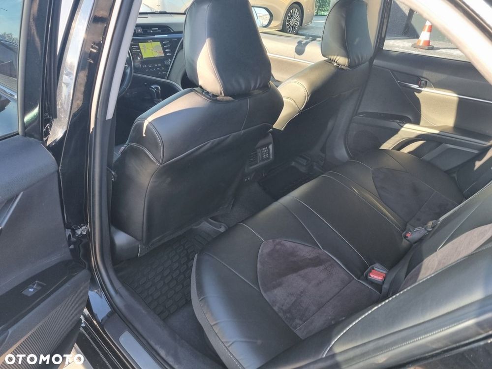 Toyota Camry 2.5 Hybrid Prestige CVT - 14