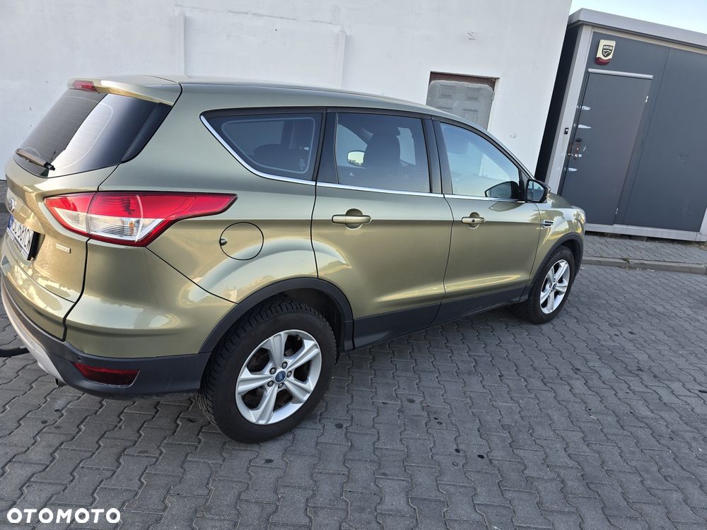 Ford Kuga - 2