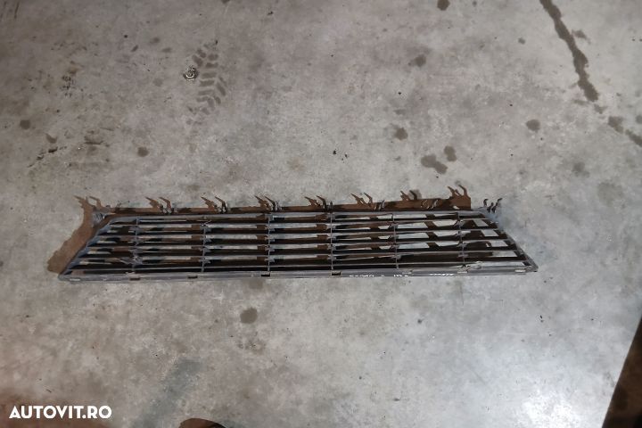 Grila bara fata centru 13120833 464549018 13120833 464549018 Opel Cor - 2
