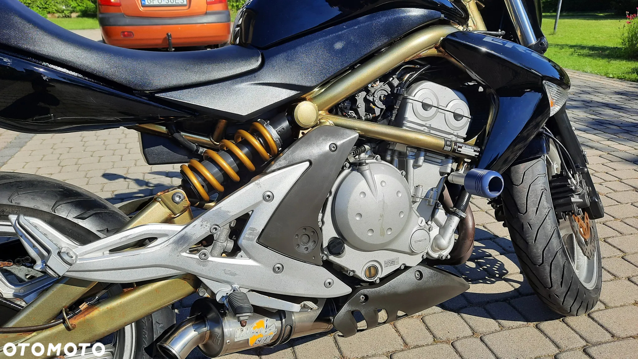 Kawasaki ER - 13
