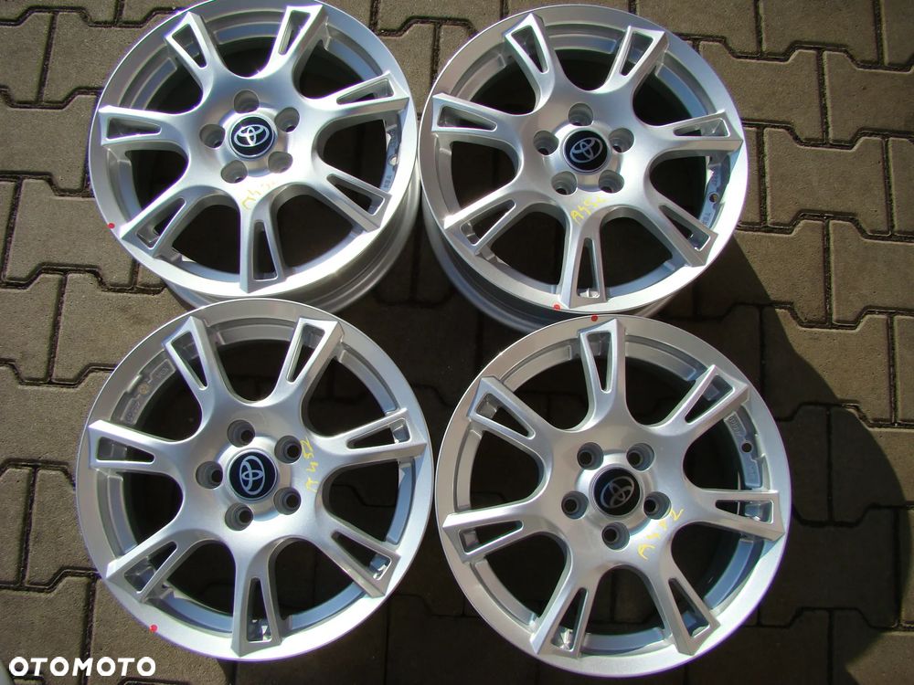 a452 5x100 Toyota Yaris Verso S Prius 6jx15 - 1