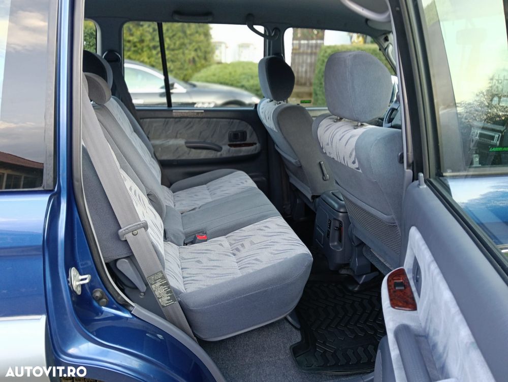 Toyota Land Cruiser 90 TD4-D - 33