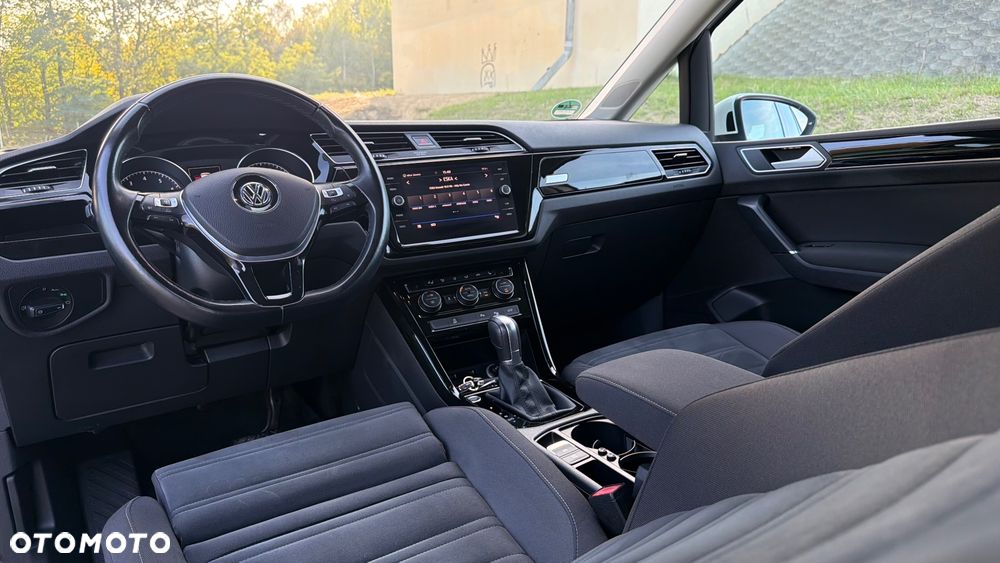 Volkswagen Touran 1.8 TSI (BlueMotion Technology) DSG Highline - 4