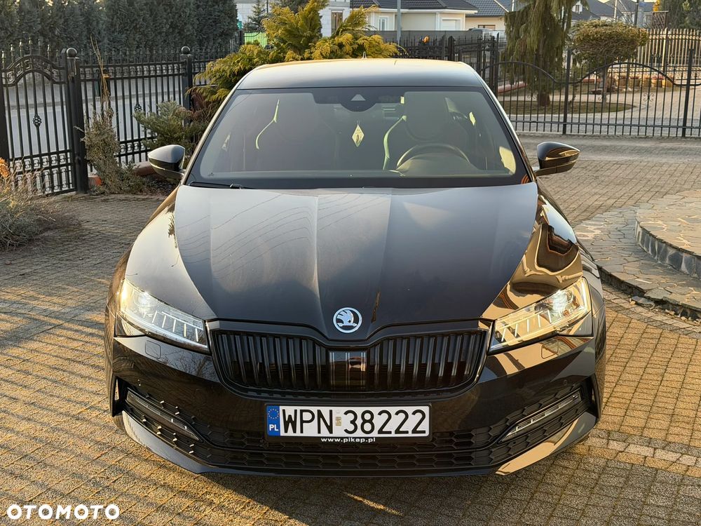 Skoda Superb 2.0 TDI SCR Sportline DSG - 5