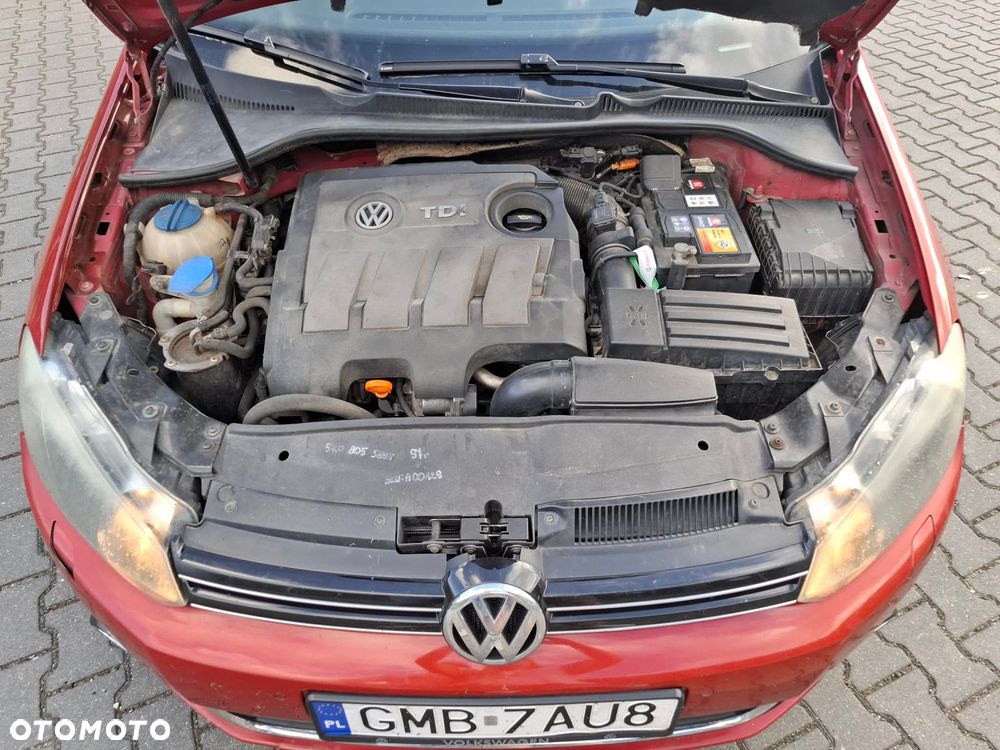 Volkswagen Golf 1.6 TDI DPF Comfortline - 11