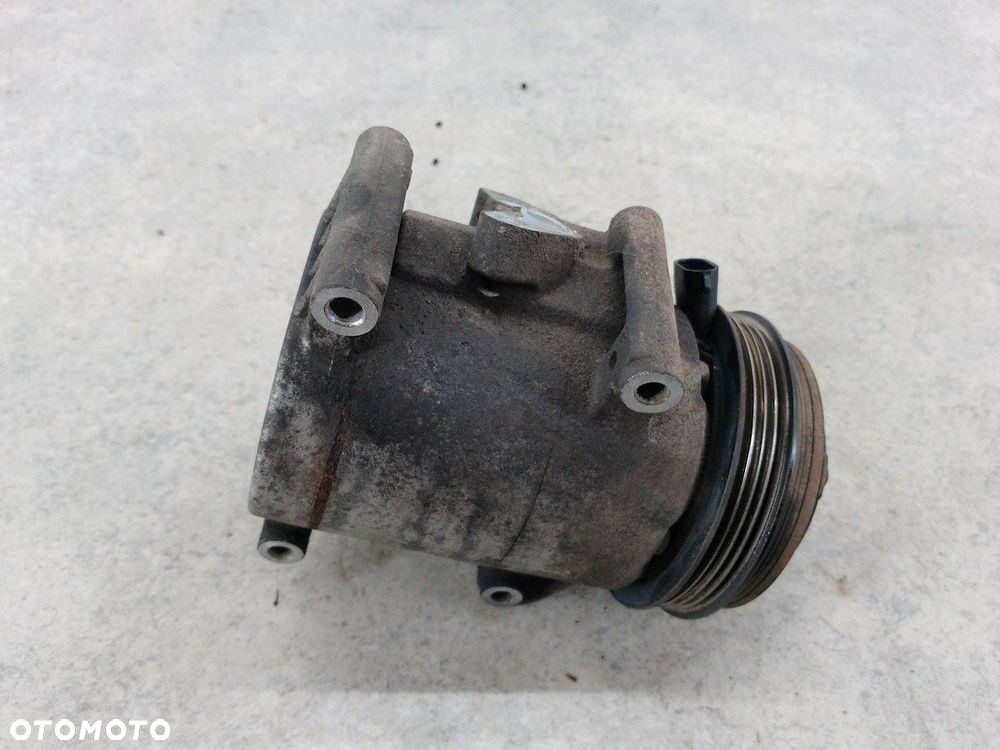 POMPA, SPRĘŻARKA KLIMATYZACJI CHEVROLET SPARK II 95967303  GM 1.0 16V - 4