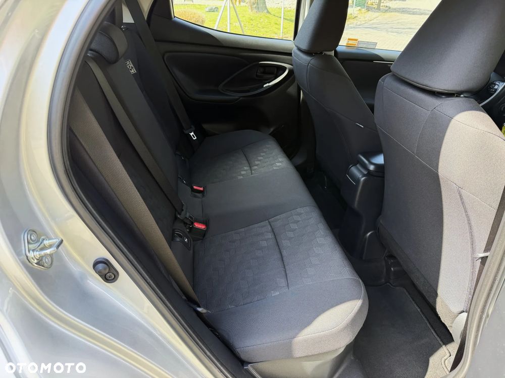 Toyota Yaris Hybrid 1.5 Comfort - 21