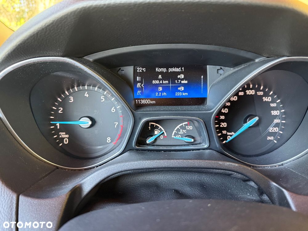 Ford Focus 1.6 SYNC Edition - 16