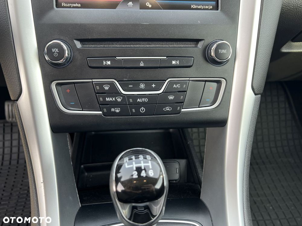 Ford Mondeo 1.5 EcoBoost Edition - 25