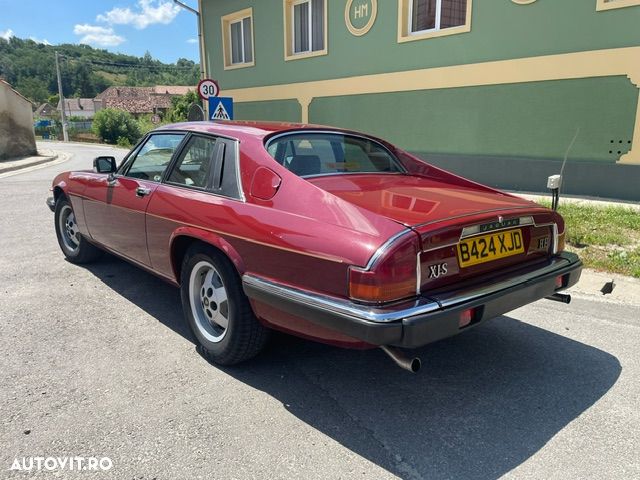 Jaguar XJS - 12