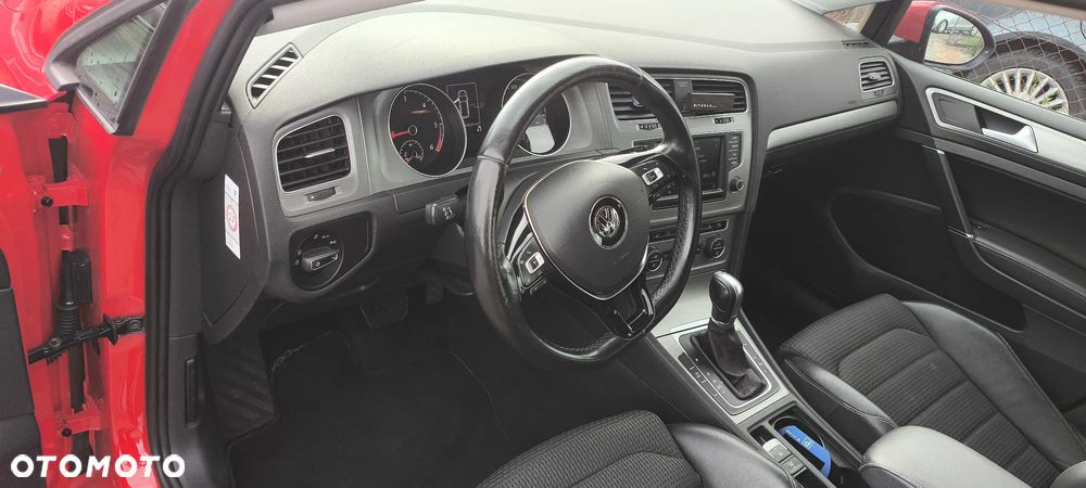 Volkswagen Golf 1.6 BlueTDI DSG Trendline - 6