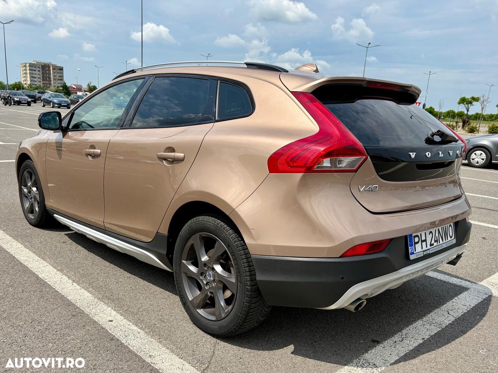 Volvo V40 D3 Aut Momentum - 2