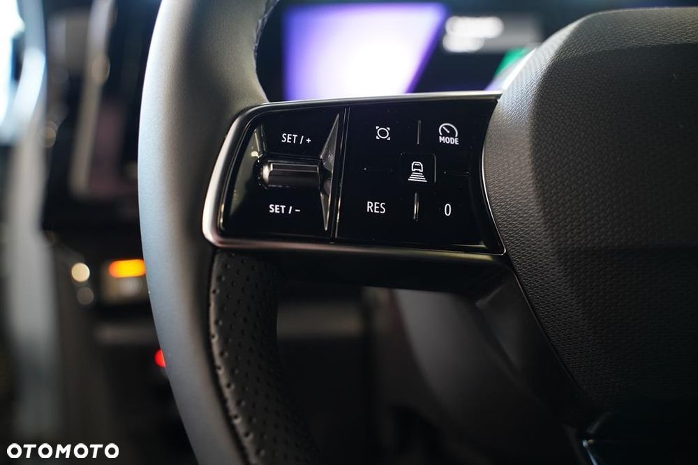 Renault Espace 1.2 E-Tech Full Hybrid 200 Iconic MMT 5os - 17