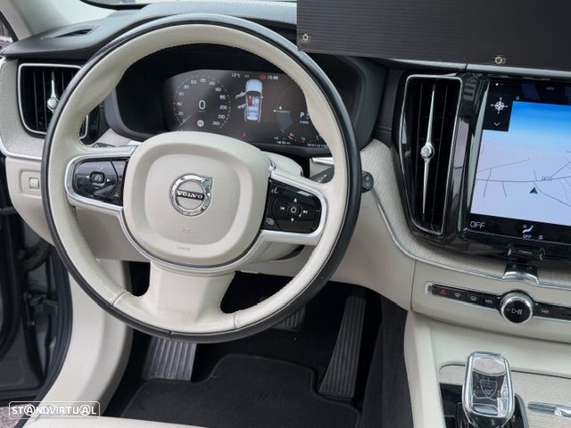 Volvo XC 60 2.0 T6 PHEV Inscription AWD - 19