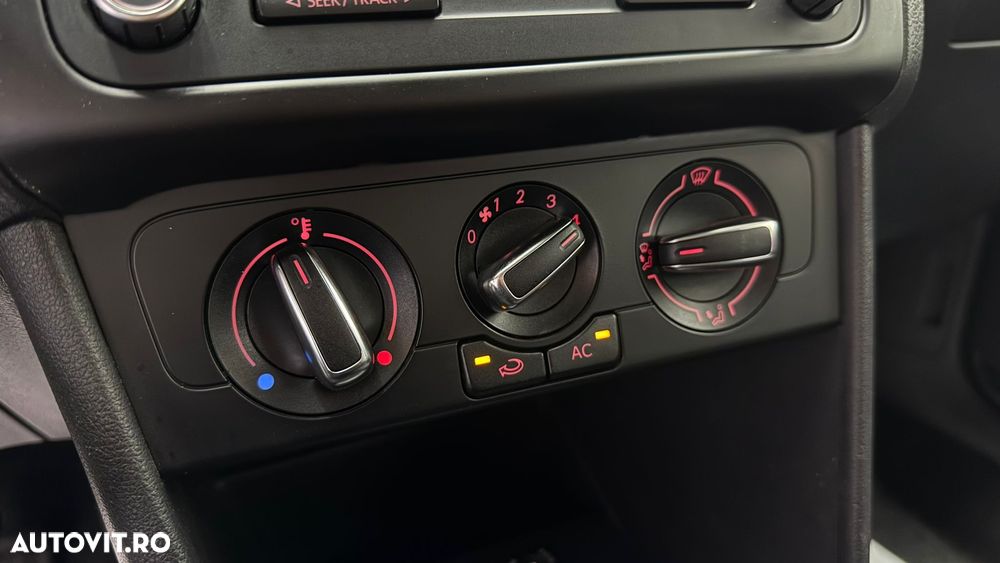 Volkswagen Polo - 19