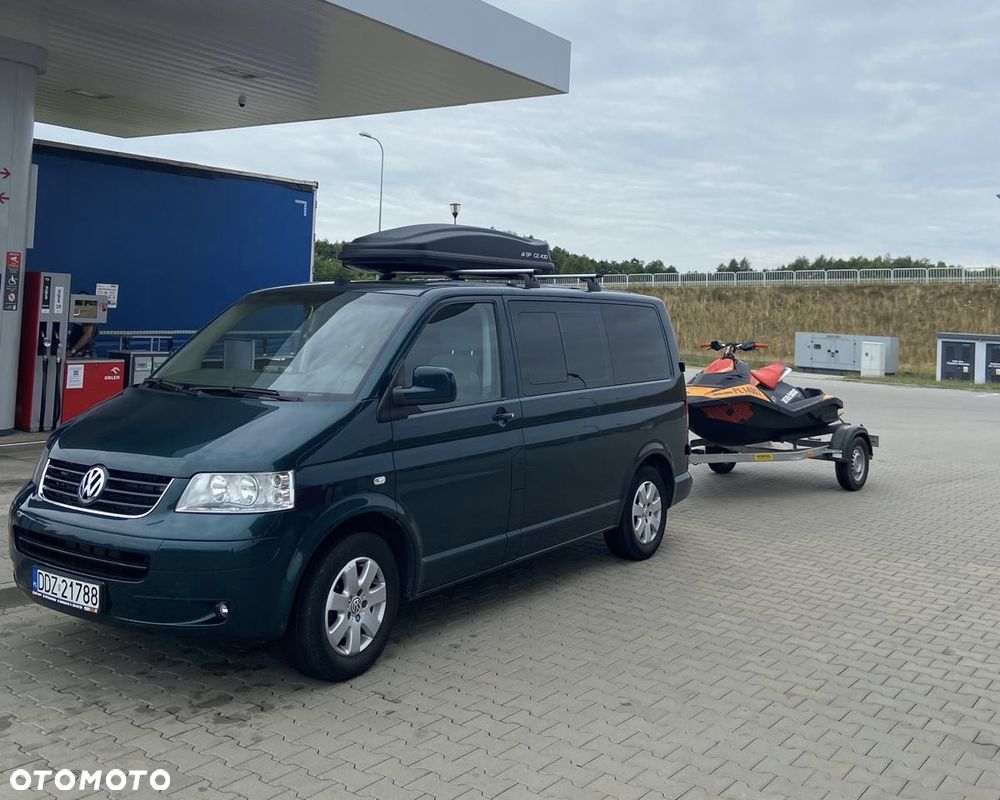Volkswagen Caravelle - 14