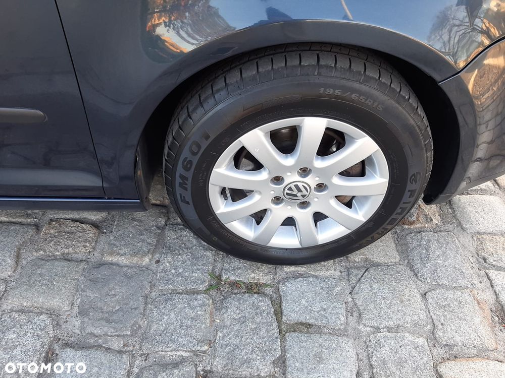 Volkswagen Golf Plus - 9