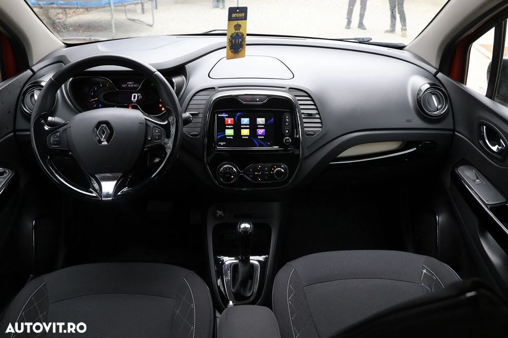 Renault Captur - 8