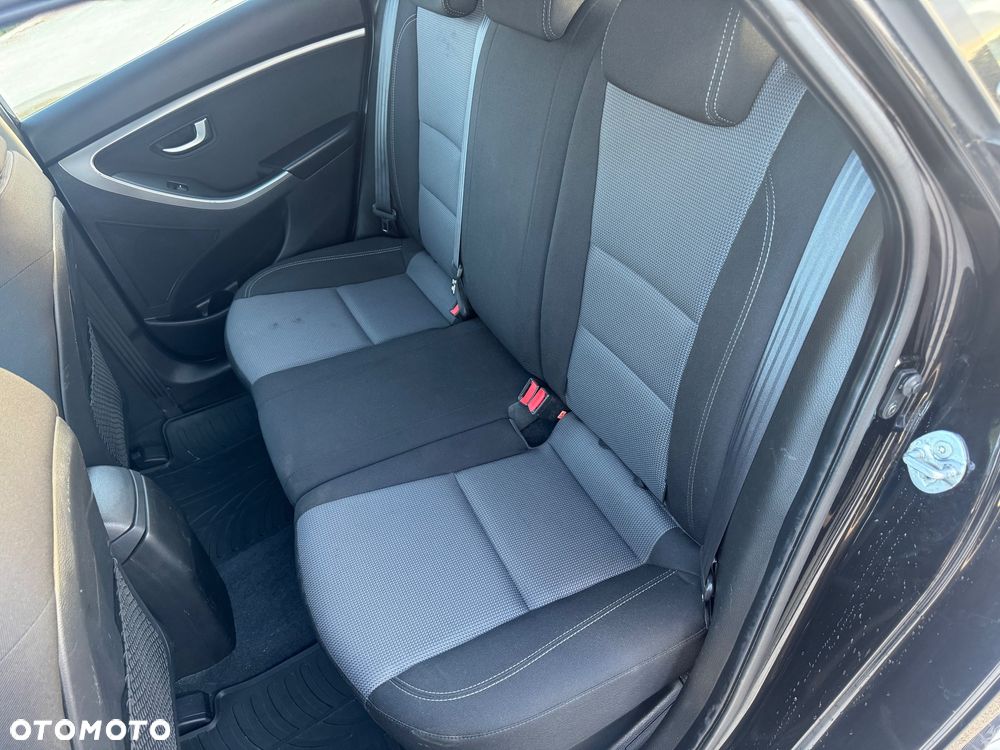 Hyundai i30 - 13