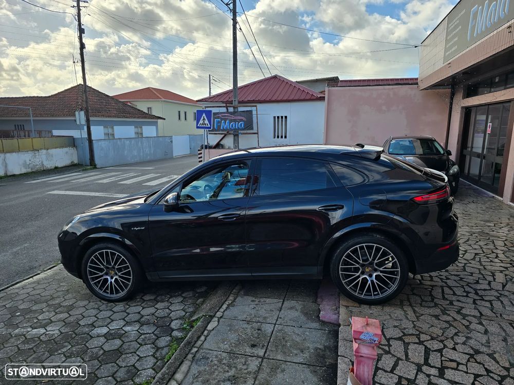 Porsche Cayenne Coupé E-Hybrid - 7
