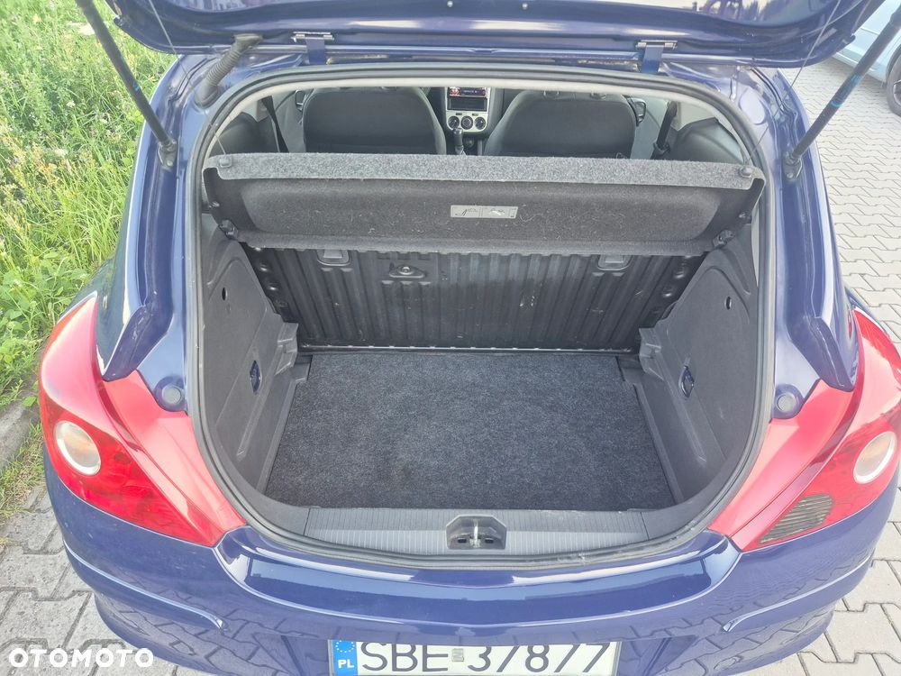 Opel Corsa 1.0 12V Essentia - 17