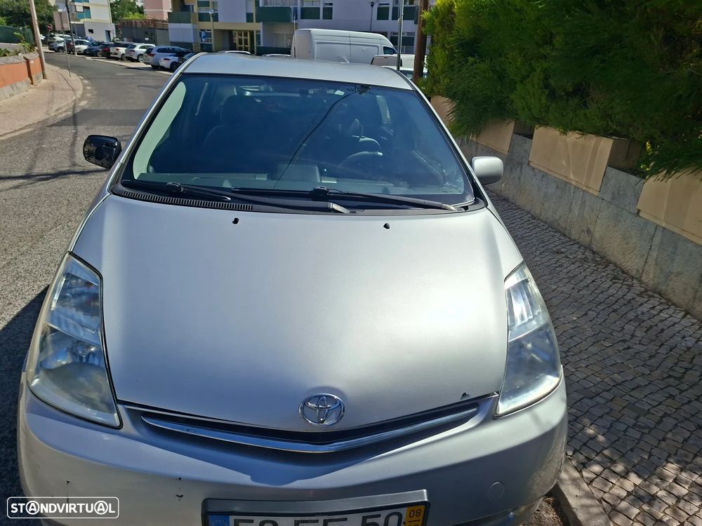 Toyota Prius 1.5 VVT-i HSD Sol - 5