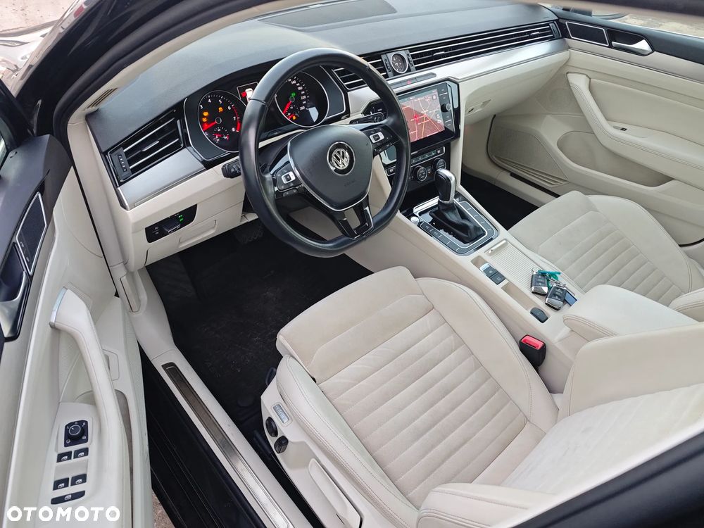 Volkswagen Passat 2.0 TSI BMT Highline DSG - 4