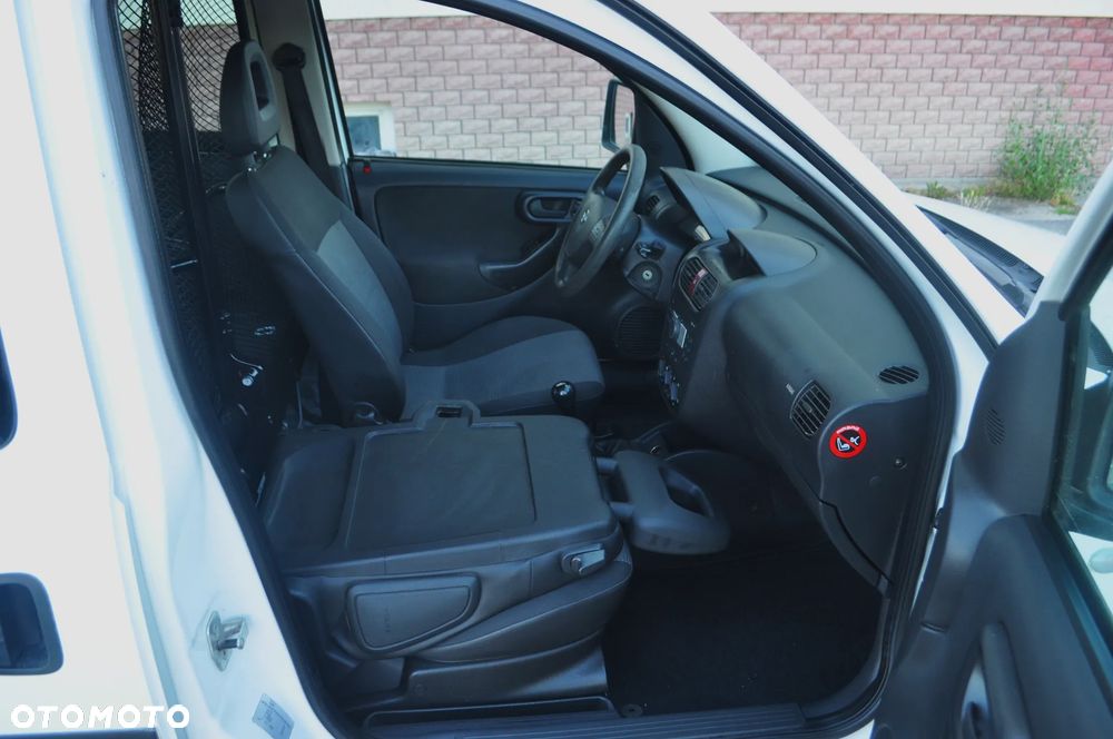 Opel Combo LONG - 29