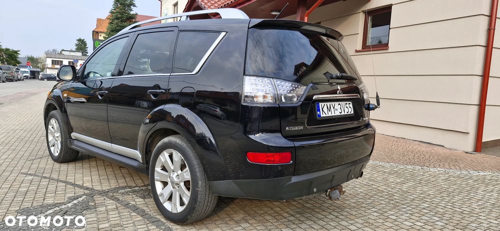 Mitsubishi Outlander 2.0 DID Instyle - 5